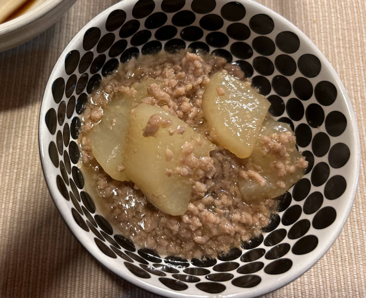 大根とひき肉の煮物