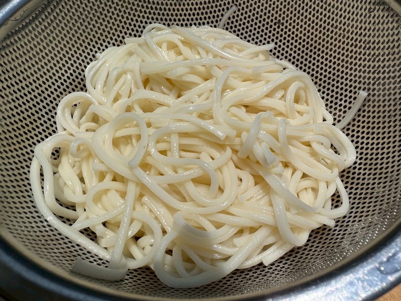 茹で上がった半田そうめん